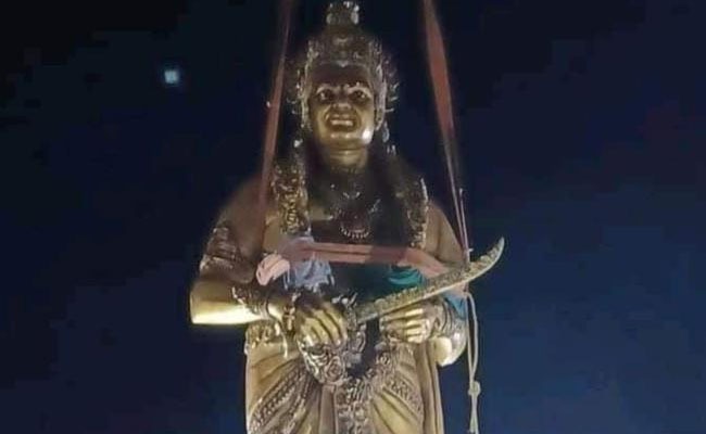 NTR-Krishna Statue With Knife In Hands