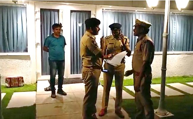 T'gana poaching drama: Three booked for bribery, criminal conspiracy