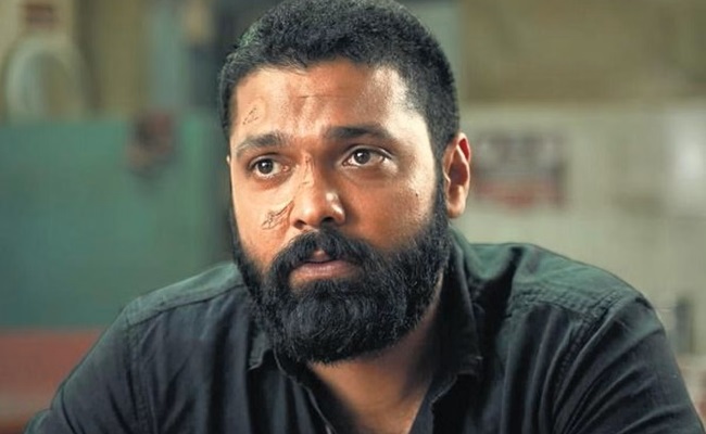 'Sapta Sagaralu Dhaati-Side B' Review: Heavy But Engaging
