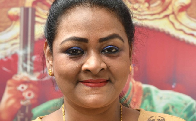 I do not want trust people blindly: Shakeela