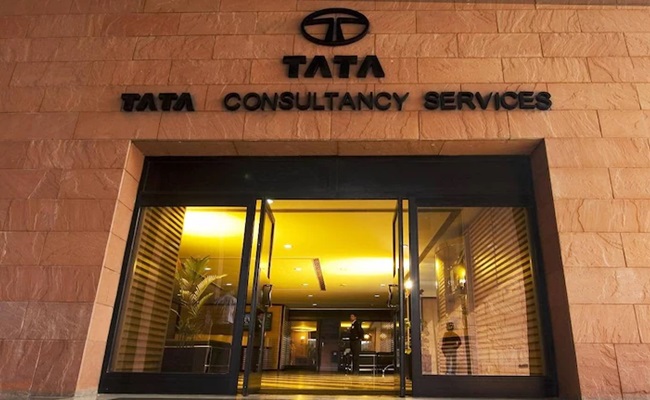 Oxford University ends ties with TCS