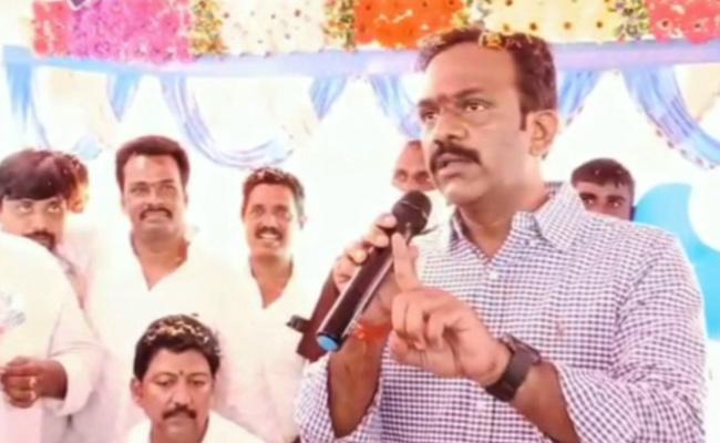 Why Is Vangaveeti An Unlucky Person In Politics?