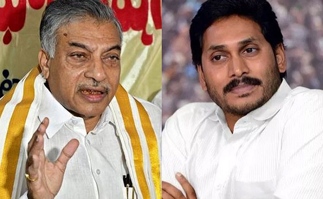 Yarlagadda Calls YS Jagan A Hero