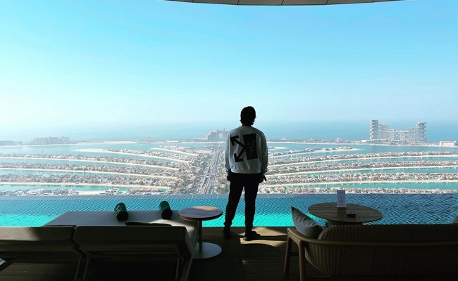 Allu Arjun savours the views of Dubai's skyline