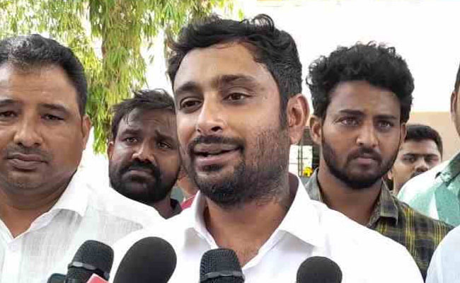 Rayudu quits YSRCP, as Lavu leak on Guntur seat!