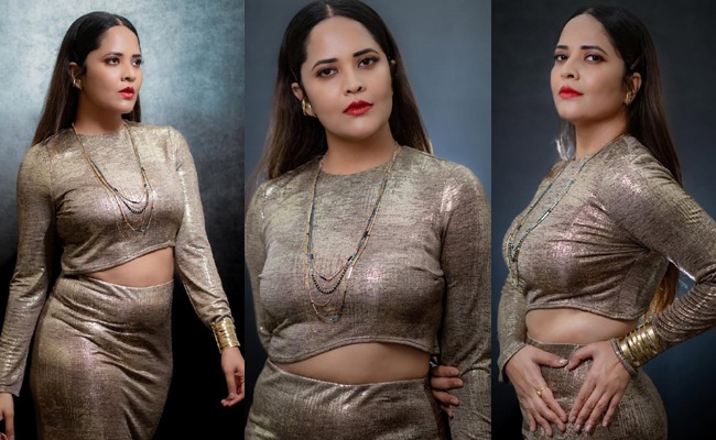 HOT: Anasuya Radiates Glam In XL-Size Look