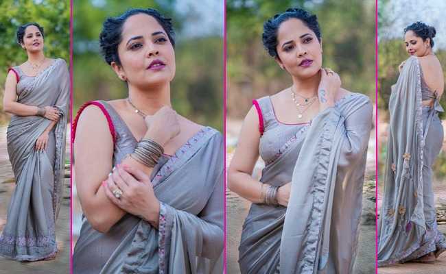 Pics: A Glamorous Blast In Saree Clad 