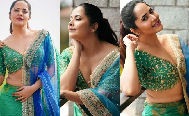 Pics: Hot Side Of Anasuya Bharadwaj!