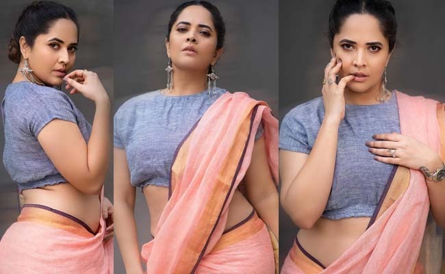 Pics: Anasuya's Sensuous Glory In Saree