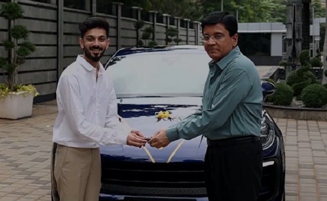 Anirudh Ravichander Gets a Porsche Car