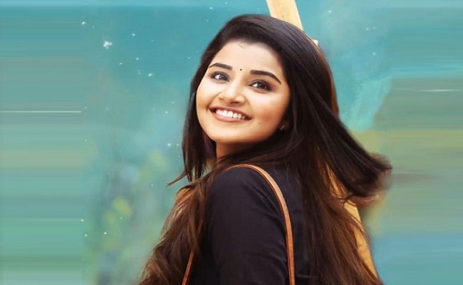 Anupama Gives Vague Clues about Her Lover