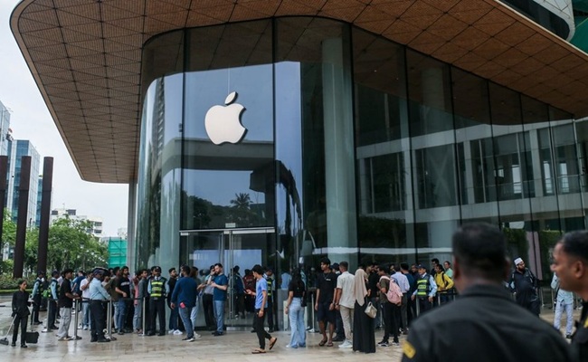 Rs 80 Lakh a Month! Apple Grabs More Space in Hyderabad