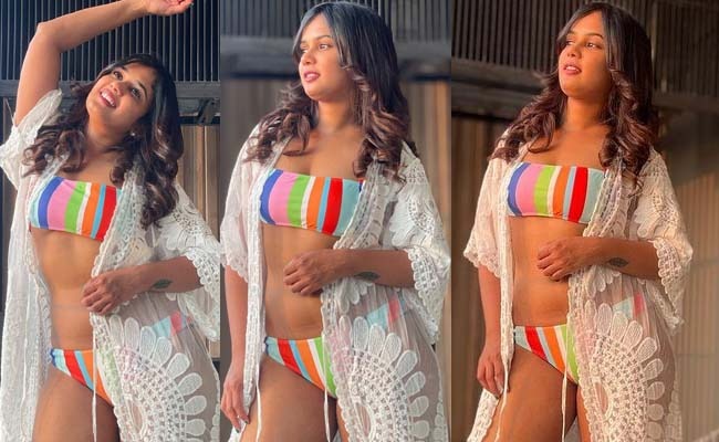 Pics: Bigg Boss Girl's Shocking Bikini