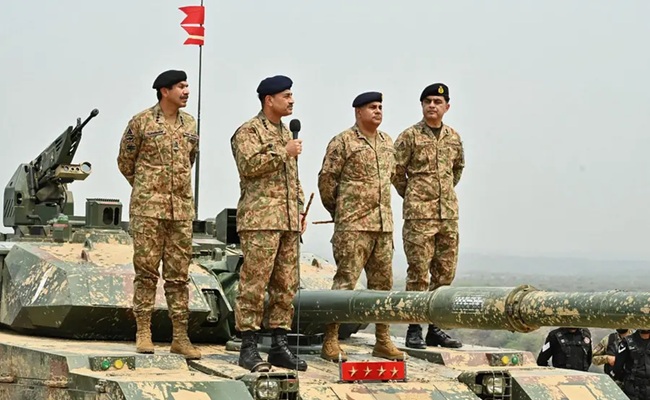 Coup in Pakistan Army? Asim Munir reportedly detained