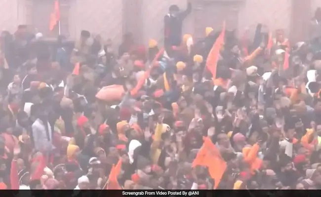 Massive Rush Of Devotees At Ayodhya Ram Temple