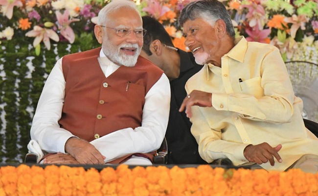 Modi and Babu scratch each other's back!