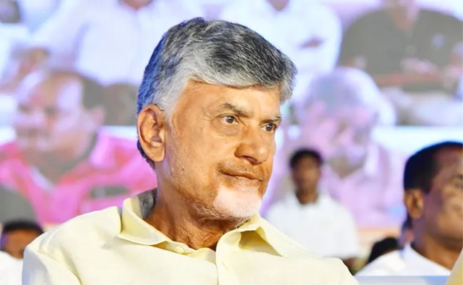 Naidu facing first revolt from municipal workers!
