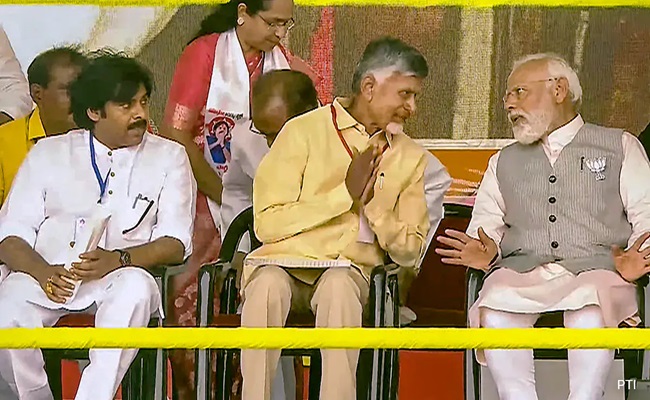 Naidu, Pawan allowed to take part in Modi rally!