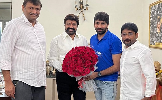 Balakrishna Fights In KTR's Adda