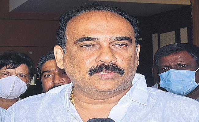 Balineni sees conspiracy behind Jana Sena talk!