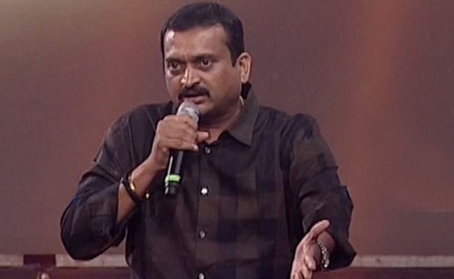 Bandla Ganesh looking up to TDP?