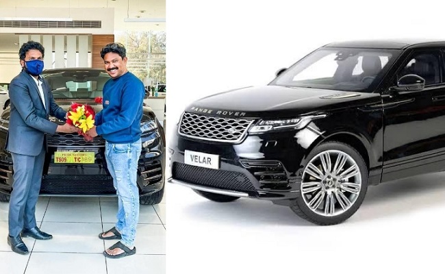 Producer Gifts A Range Rover Car To Khiladi Director