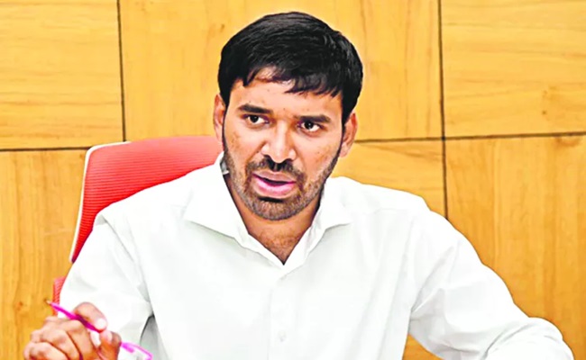 Liquor scam: SIT serves notice to Mohith Reddy