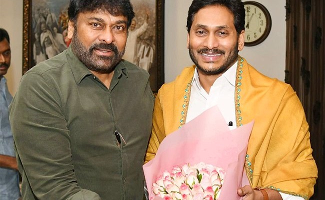 Bharati serves mutton biryani to megastar!