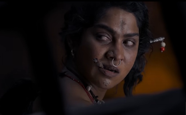 Actress Smokes in Front of Her Mother for a Role