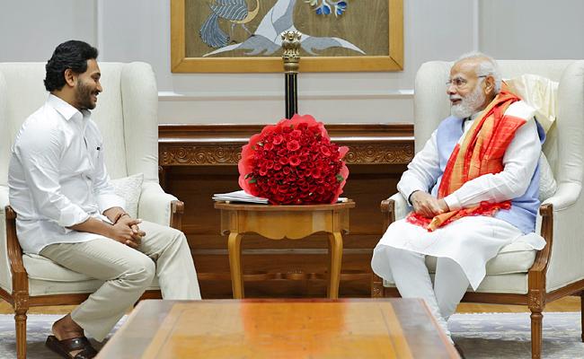 Andhra Pradesh CM meets PM Modi, seeks funds