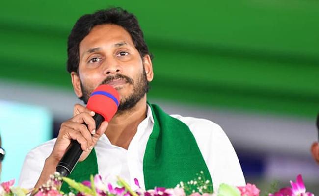 Naidu, Pawan unfit for politics, says Jagan