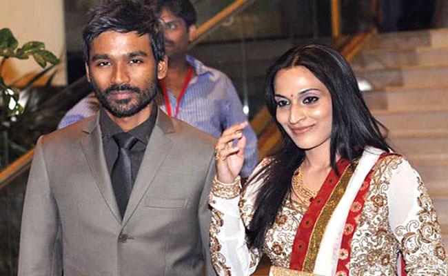 Aishwaryaa Drops Dhanush's Name Totally