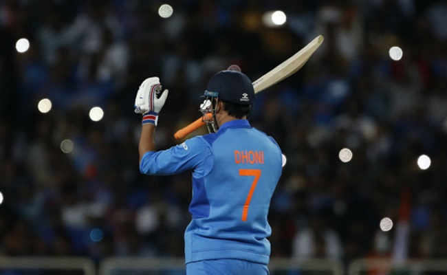 Dhoni reveals reason behind his 'Number 7' jersey