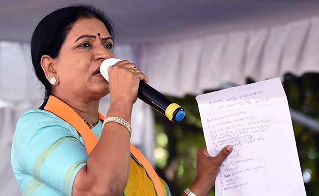 Aruna Challenges KTR On His Comments Against AP