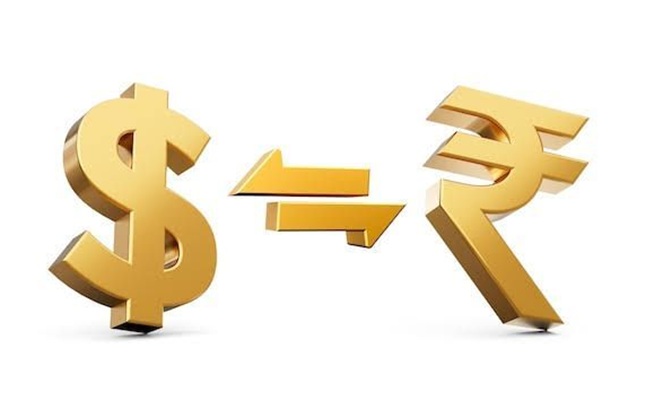 India Wages Rupee War Against US Dollar