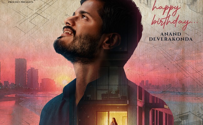 Duet: Anand Deverakonda's vibrant birthday poster