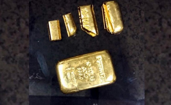 Women smuggle gold in undergarments, held at Hyd airport
