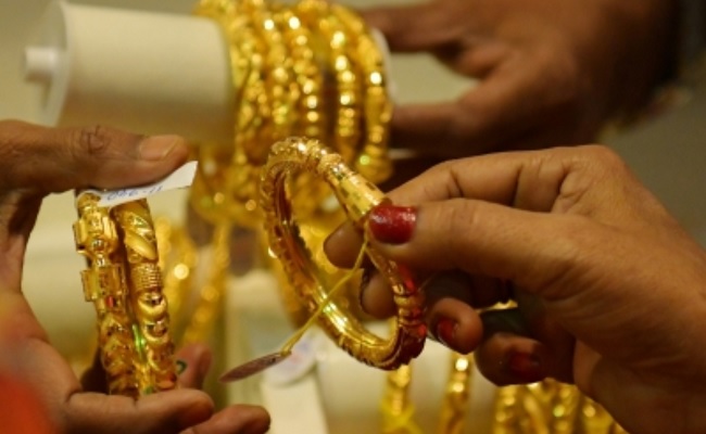 Gold Rush Due To ₹ 2,000 Notes Withdrawal?