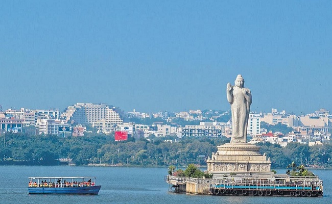 Rs 300 Cr Real Estate Scam Rocks Hyderabad