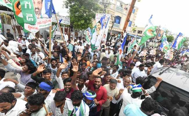 Jagan's Palnadu trip: Mileage or damage?