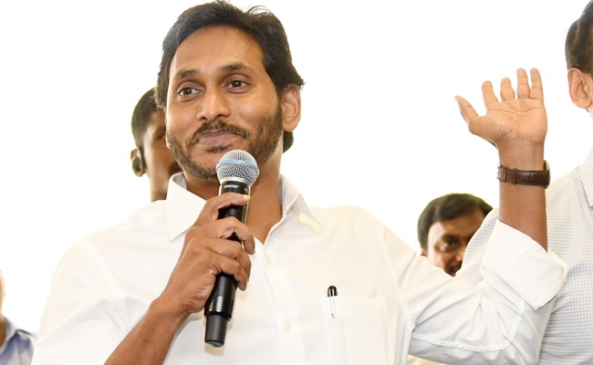 Jagan cares a damn for Prashant prediction!