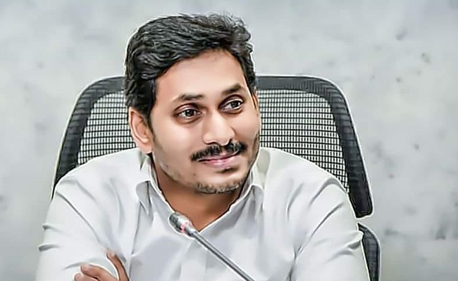 Jagan to give 34 per cent salary hike to employees?