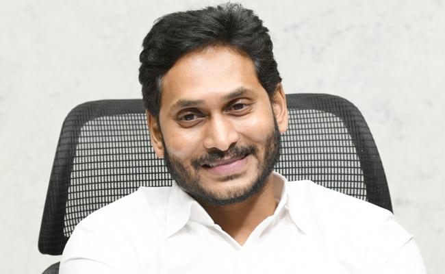 Jagan bags SKOCH CM of Year award again!