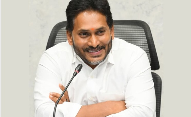 YS Jagan's Rare Look At Party Meeting