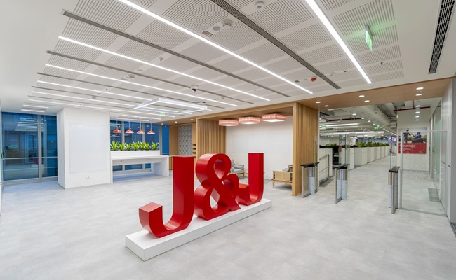 Johnson & Johnson Sets Up GCC in Hyderabad