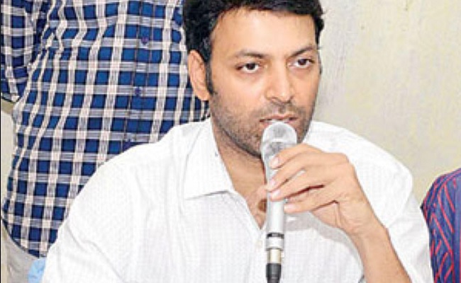 JC brother's son Pawan Reddy to join YSRCP?