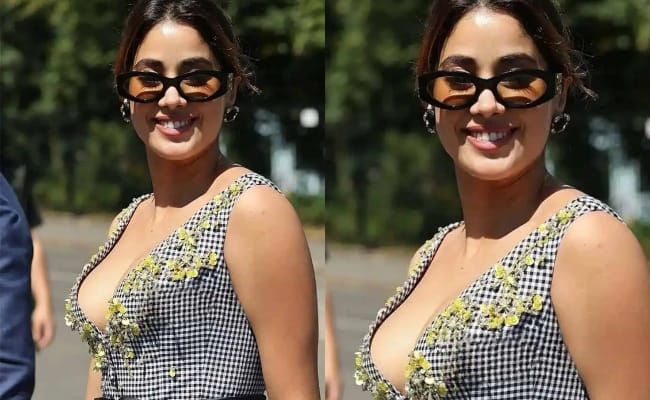 pHOTo: Even Tennis Balls Evny Her Beauty