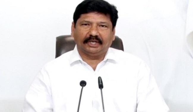 Spurious liquor scam: Naidu goes all out to fix Jogi Ramesh