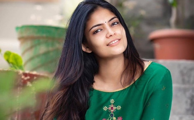 Actress's Father Seeks Help Over Her Mental Health