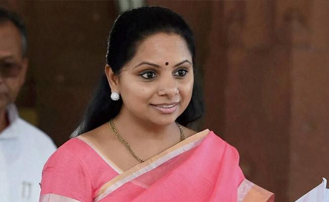 Kavitha plays opposition role in Telangana council!